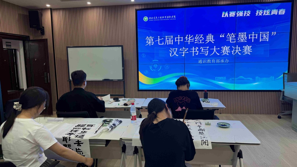 1747621917405547.jpg B4DA4A59B01A86EB53EB076FEC0C1426_副本.jpg