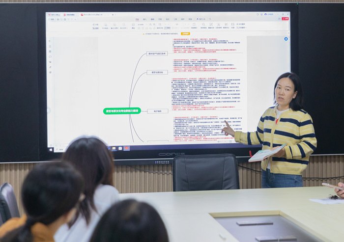 1760682561767658.jpg 1760682561767658.jpg