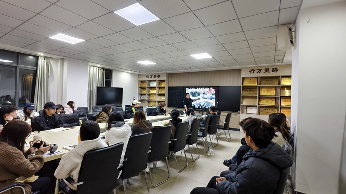 1764206609173401.jpg 1764206609173401.jpg