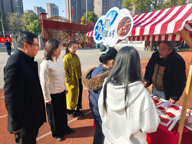 1768036447475511.jpg 0c0a5d51f19bb35038394d87b6213914.jpg