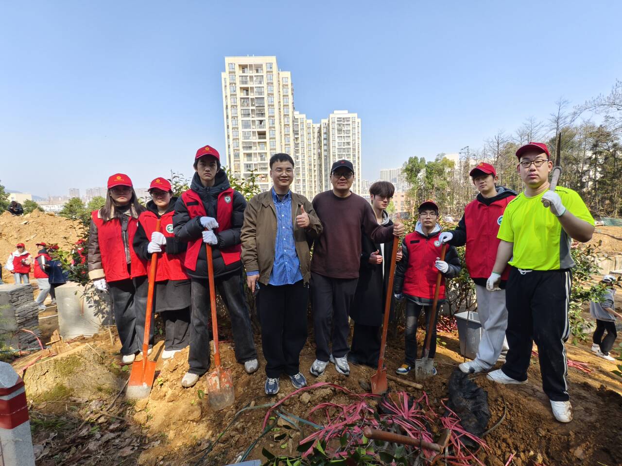 1773216930818936.jpg 1773216930818936.jpg